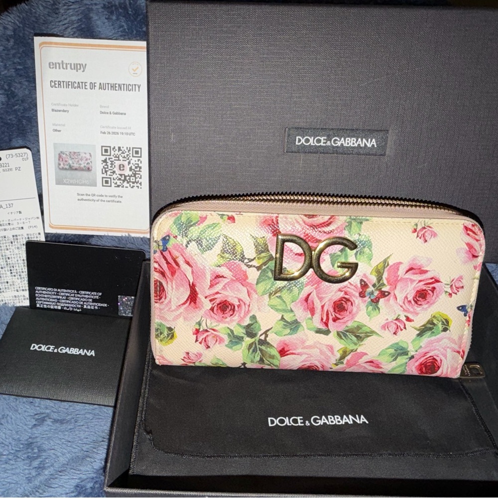Dolce & Gabbana Rose-Print Zip Wallet in Pink and Green